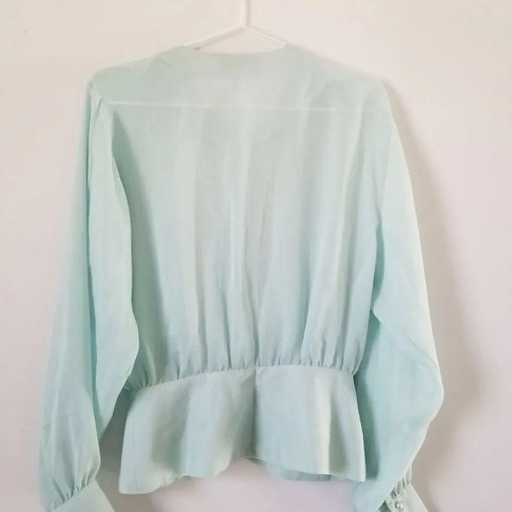 Vintage Michelle Stuart Lace Peplum Blouse (see measurements) - Picture 5 of 10